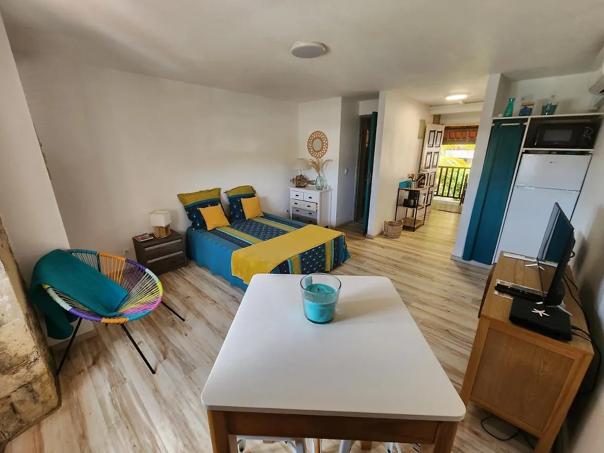 Studio Face A La Mer Au Pied De La Marina Le Marin 0*,  Martynika